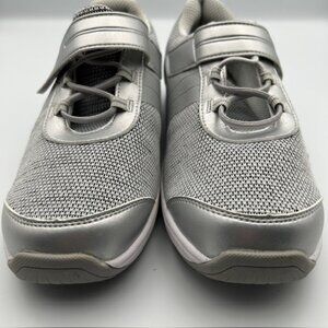 Orthofeet Women’s Gray Silver Comfort Walking Shoes Sneakers Joelle Size 9EE